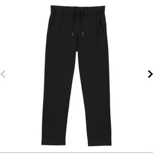 Lululemon On The Fly Pants - Cropped - New Without Tags!